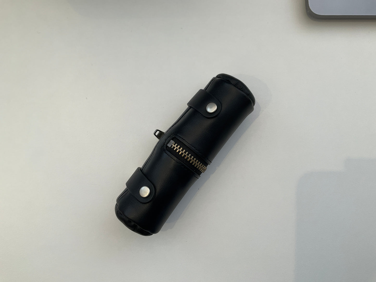 Sheep Leather Film Pouch