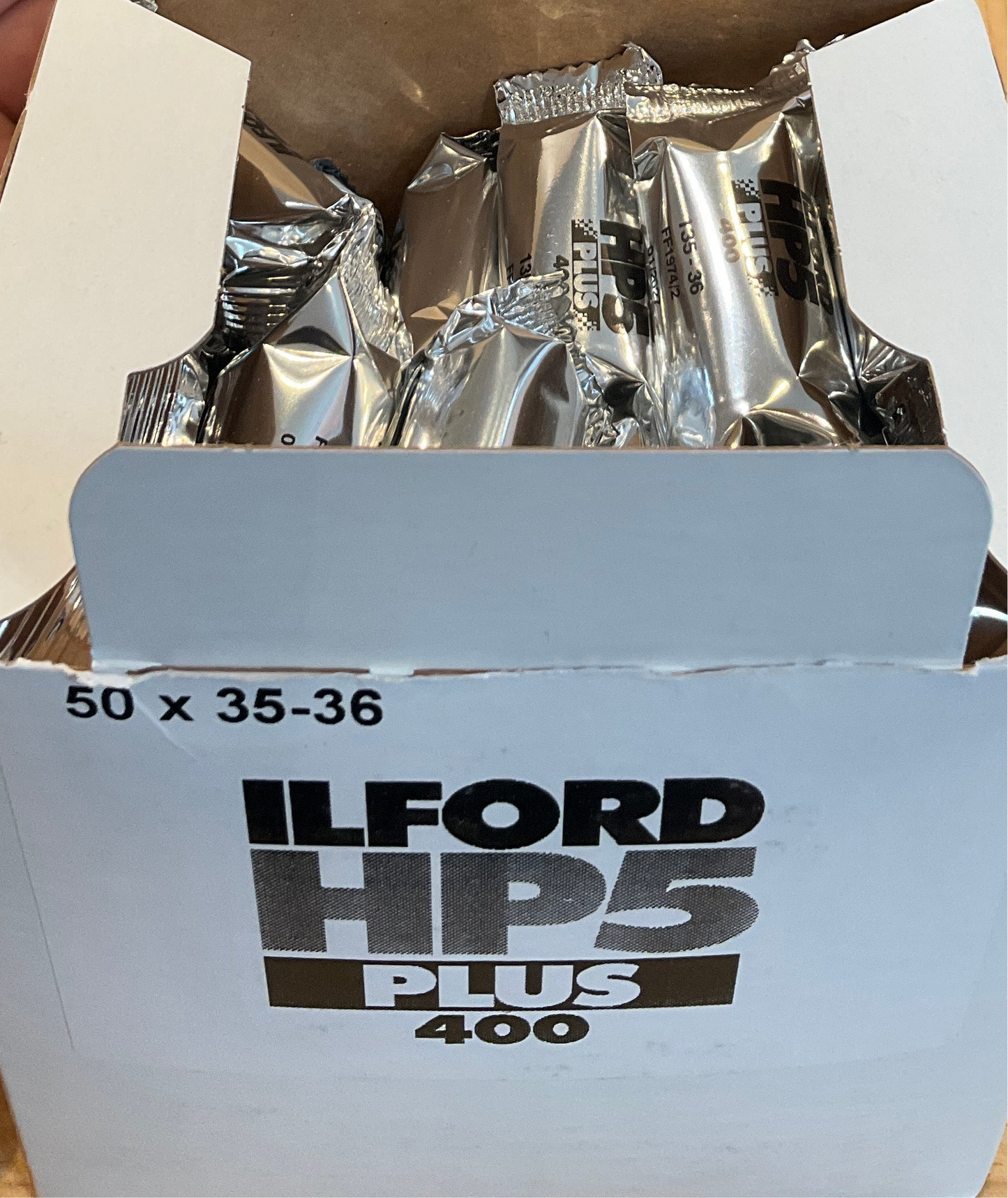 Ilford hp5 plus 400 35mm